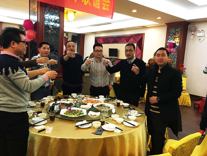 年會領導們舉杯同慶12.jpg